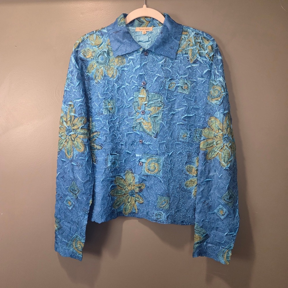 Tania‎ Nardi Women's Crinkle Button Up Blouse Size M Floral Print Blue Green